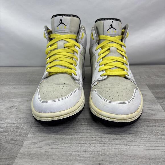 Nike Air Jordan 1 Phat 'Vibrant Yellow' | Men's 9.5 - Picture 3 of 16